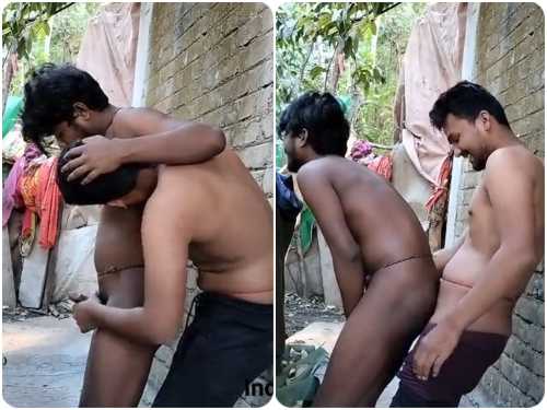 Bihari gay lovers fucking ass in backyard