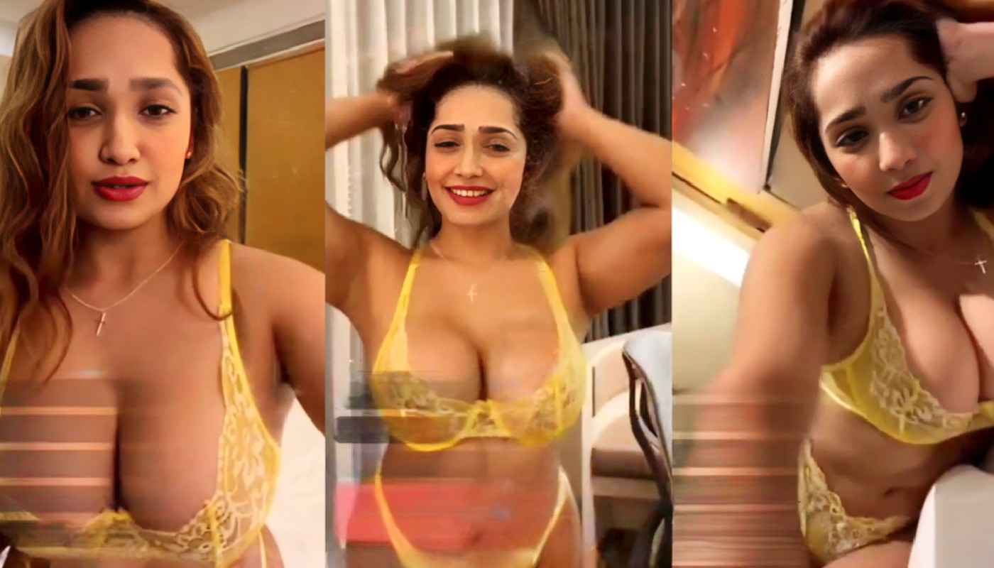 Aditi Mistry Teasing Showing Deep Cleavage and Huge Ass in Yellow Bikini on App Live